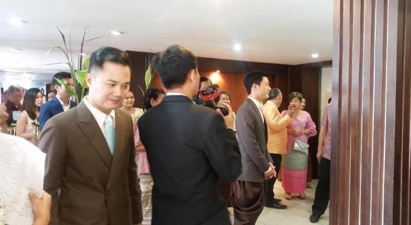 Dusit Hotel Sakon Nakhon Exterior foto